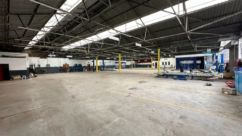 28 Tennyson Dr, Tulisa Park